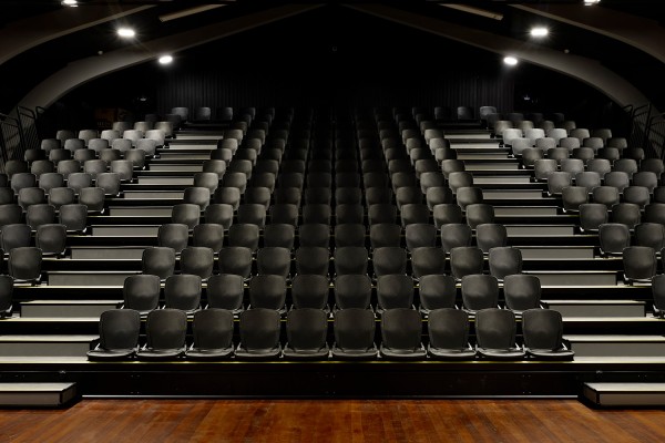 Kapiti College - Retractable Seating System